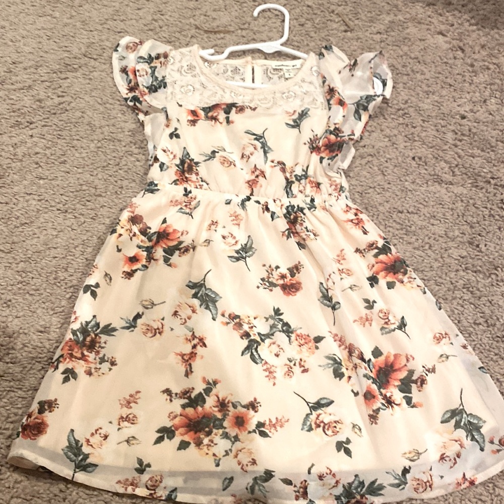 Beautiful boho floral and lace dress